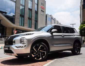 Mitsubishi Outlander [South Africa] '2023–25