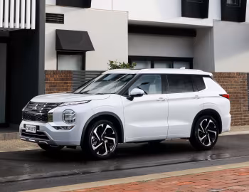 Mitsubishi Outlander Exceed [Australia] '2021–25