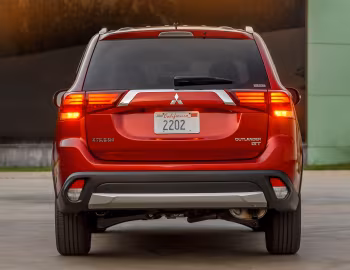 2016 Mitsubishi Outlander GT [North America] '2015–16