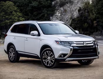 Mitsubishi Outlander '2015–18