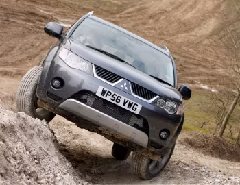 Mitsubishi Outlander [UK-spec] '2007–09