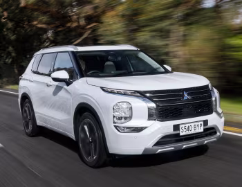 Mitsubishi Outlander Exceed [Australia] '2021–25
