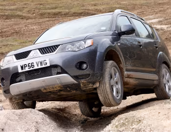 Mitsubishi Outlander [UK-spec] '2007–09