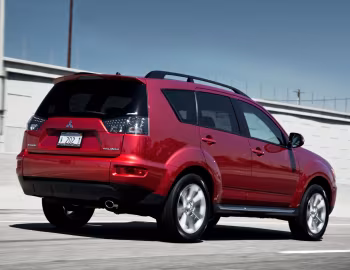2010–13 Mitsubishi Outlander [North America] '2009–13
