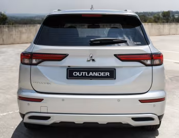 Mitsubishi Outlander [South Africa] '2023–25