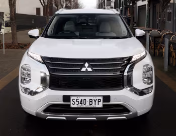 Mitsubishi Outlander Exceed [Australia] '2021–25