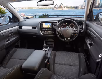 Торпедо Mitsubishi Outlander [Australia] '2015–18