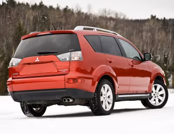 2010–13 Mitsubishi Outlander [North America] '2009–13