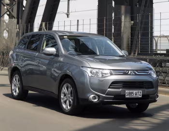 Mitsubishi Outlander [Australia] '2012–14