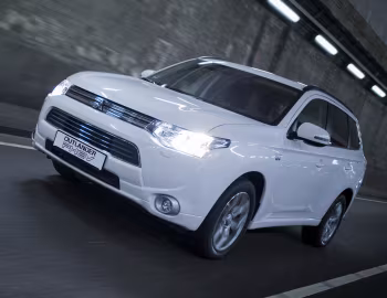 Mitsubishi Outlander PHEV [Worldwide] '2012–15