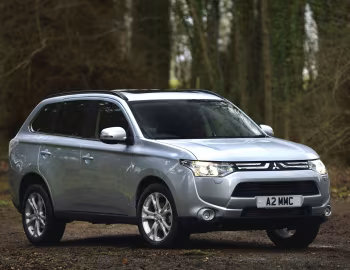 Mitsubishi Outlander [UK-spec] '2013–14