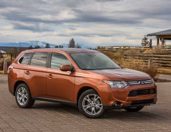 2014 Mitsubishi Outlander [North America] '2013–14