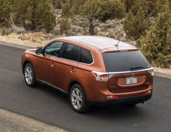 2014 Mitsubishi Outlander [North America] '2013–14