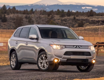 2014 Mitsubishi Outlander [North America] '2013–14
