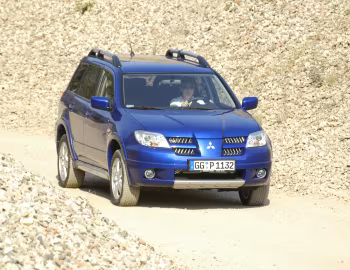 Mitsubishi Outlander "Dakar" '2005