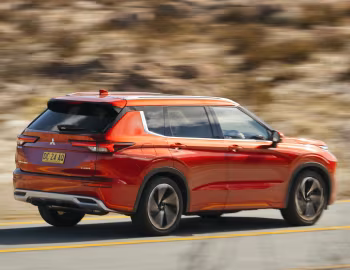 Mitsubishi Outlander Exceed [Australia] '2021–25