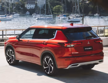 Mitsubishi Outlander Exceed [Australia] '2021–25