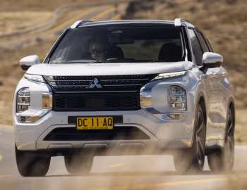 Mitsubishi Outlander Exceed [Australia] '2021–25