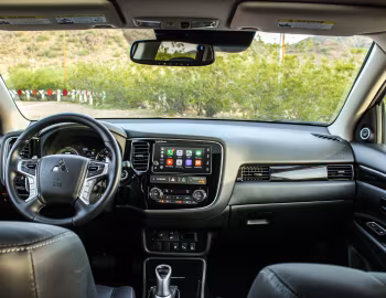 Торпедо 2018 Mitsubishi Outlander GT PHEV [North America] '2017–18
