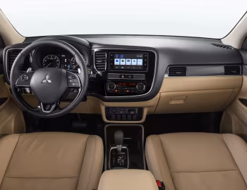Торпедо Mitsubishi Outlander HPE-S [Latam] '2018–21