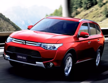 Mitsubishi Outlander [Japan] '2014–15