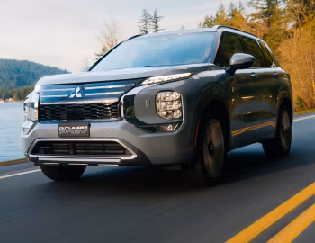 2026 Mitsubishi Outlander PHEV [North America] '2026