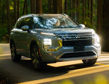 2026 Mitsubishi Outlander PHEV [North America] '2026
