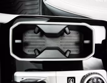 Interior 2026 Mitsubishi Outlander PHEV [North America] '2026