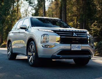 2026 Mitsubishi Outlander PHEV [North America] '2026