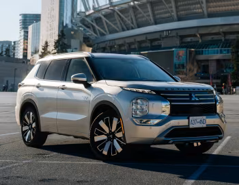 2026 Mitsubishi Outlander PHEV [North America] '2026