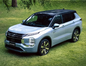Mitsubishi Outlander PHEV [Japan] '2024–pr.