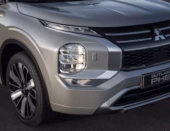 Mitsubishi Outlander PHEV [EU-spec] '2025–pr.