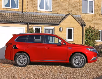 Mitsubishi Outlander PHEV [UK-spec] '2018–21