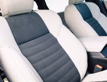 Interior Mitsubishi Outlander PHEV [Japan] '2024–pr.