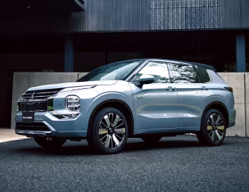 Mitsubishi Outlander PHEV [Japan] '2024–pr.