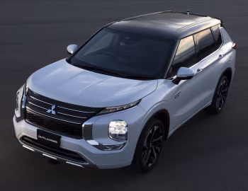 Mitsubishi Outlander PHEV [Japan] '2021–24