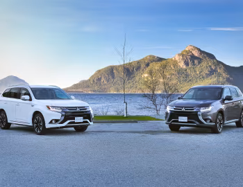 2018 Mitsubishi Outlander PHEV [North America] '2017–18