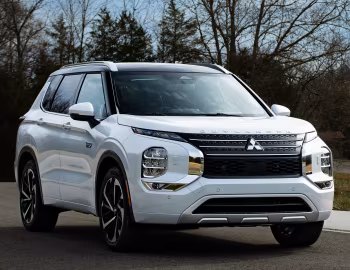 2023–25 Mitsubishi Outlander PHEV [North America] '2022–25