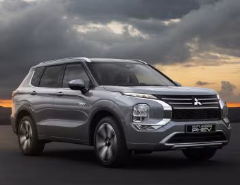Mitsubishi Outlander PHEV [EU-spec] '2025–pr.