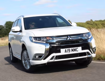 Mitsubishi Outlander PHEV [UK-spec] '2018–21