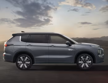 Mitsubishi Outlander PHEV [EU-spec] '2025–pr.
