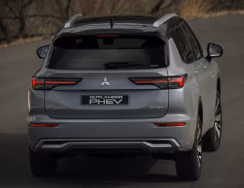 Mitsubishi Outlander PHEV [EU-spec] '2025–pr.