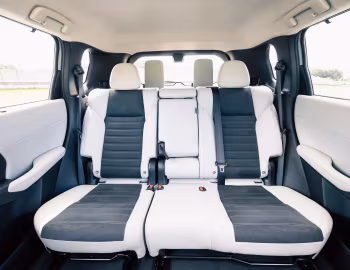 Interior Mitsubishi Outlander PHEV [Japan] '2024–pr.