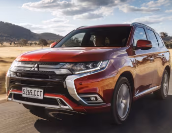 Mitsubishi Outlander PHEV [Australia] '2018–22