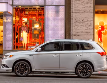 2018 Mitsubishi Outlander PHEV [North America] '2017–18