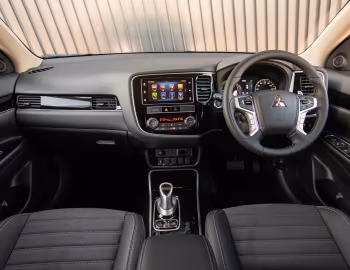 Торпедо Mitsubishi Outlander PHEV [Australia] '2018–22