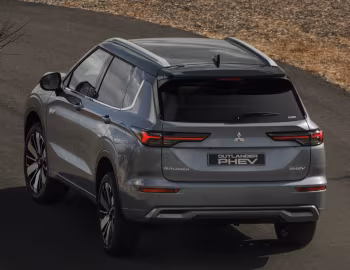 Mitsubishi Outlander PHEV [EU-spec] '2025–pr.