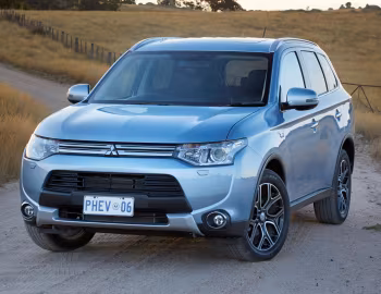 Mitsubishi Outlander PHEV [Australia] '2014–17