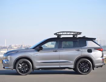 Mitsubishi Outlander PHEV "Black Edition Premium" [Japan] '01.2023
