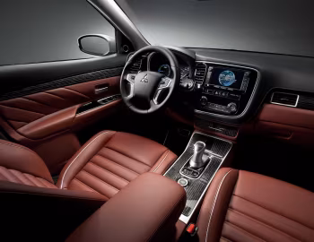 Интерьер Mitsubishi Outlander PHEV Concept-S '10.2014